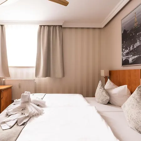 Cityhotel 3* Бернбург