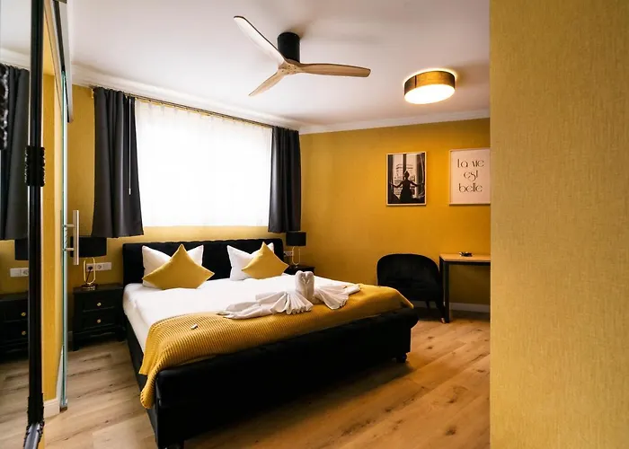 Cityhotel 호텔 베른부르크