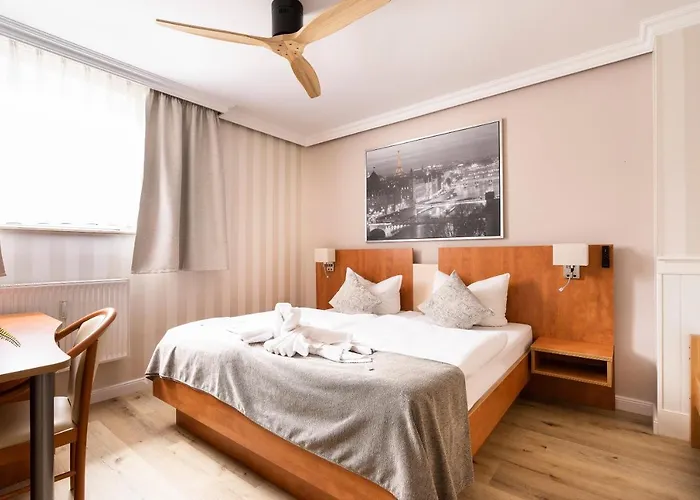 Cityhotel מלון 3*