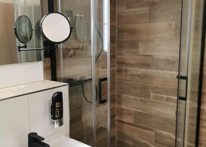 Cityhotel מלון 3*