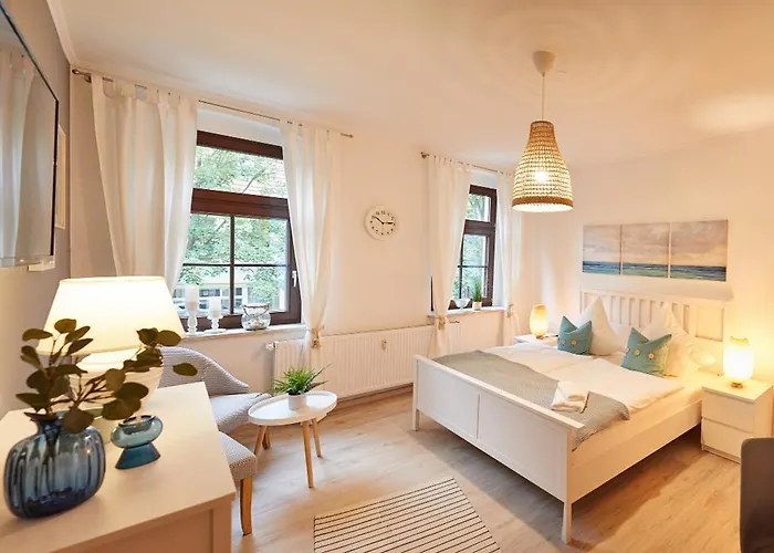 Cityhotel 3* برنبورغ