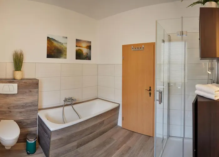 מלון Cityhotel 3*