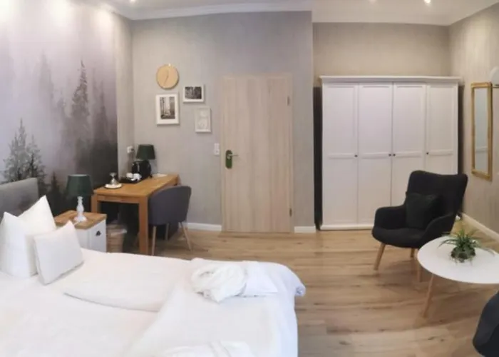 מלון Cityhotel 3*