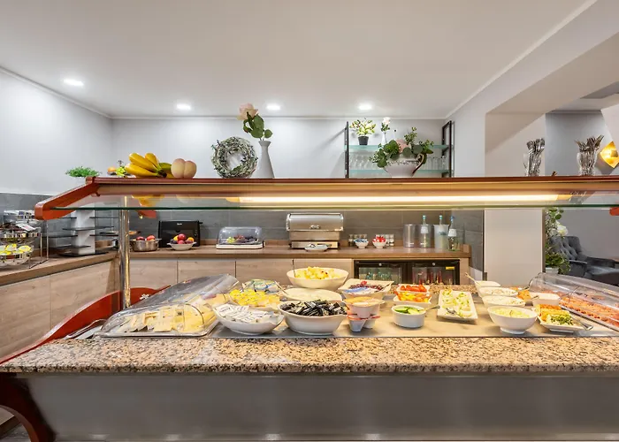 Cityhotel מלון 3*